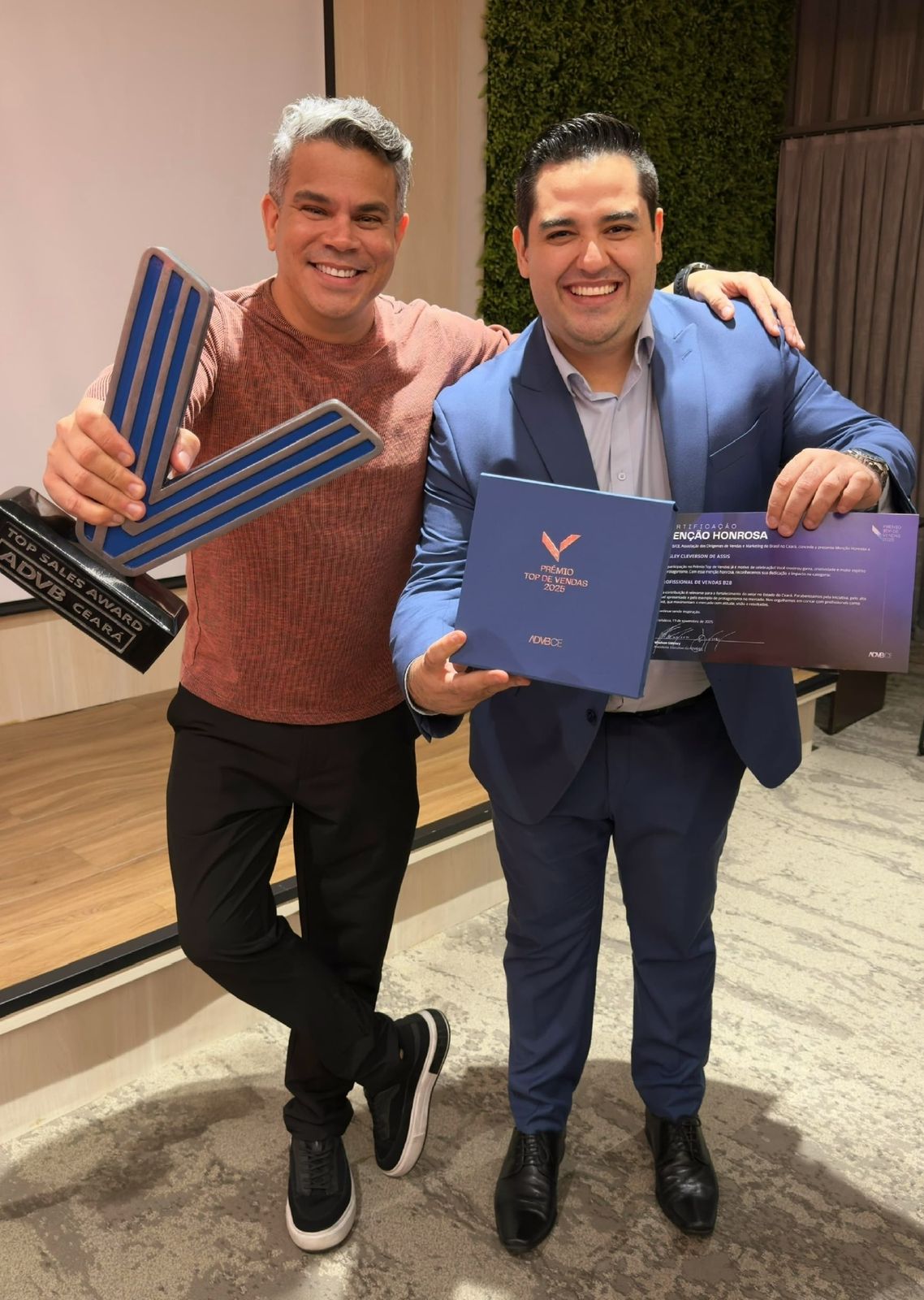 WhatsApp Image 2025 11 21 at 16.17.04